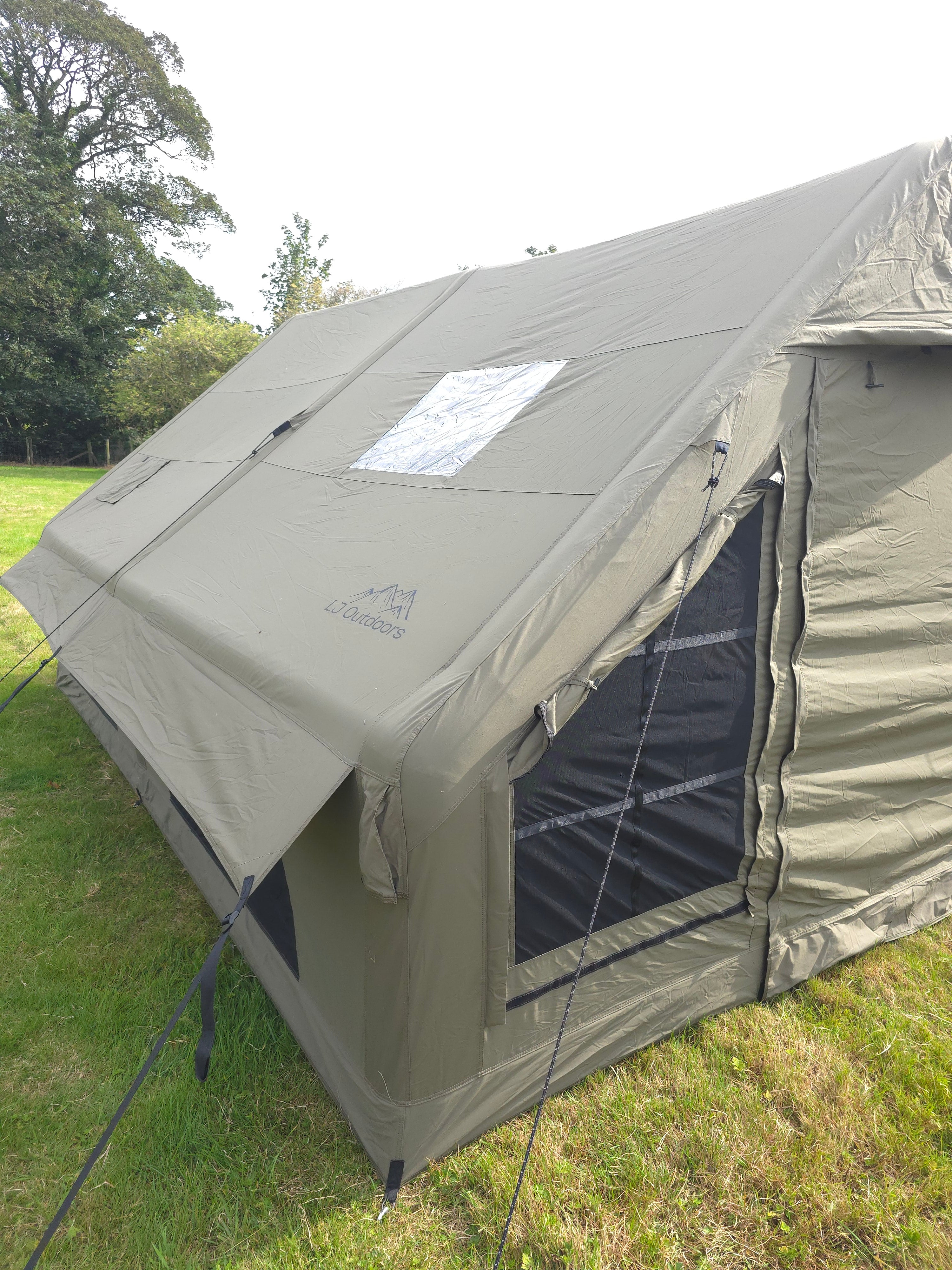 Inflatable Tent | 5-6 Persons